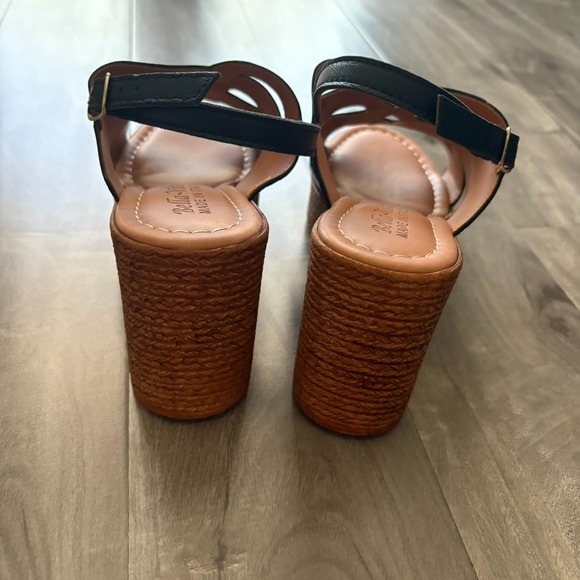 Bella Vita Made in Italy Black Leather Wedge Sandals Strappy Platform Heels 7W - Picture 12 of 14